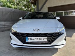 
										Hyundai Elantra 1.6 l 123 CP CVT Highway full									