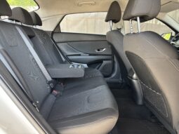
										Hyundai Elantra 1.6 l 123 CP CVT Highway full									