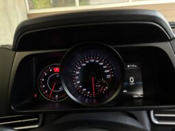 
										Hyundai Elantra 1.6 l 123 CP CVT Highway full									