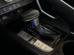 
										Hyundai Elantra 1.6 l 123 CP CVT Highway full									