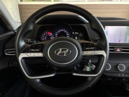 
										Hyundai Elantra 1.6 l 123 CP CVT Highway full									