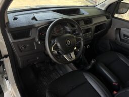 
										Renault Express full									