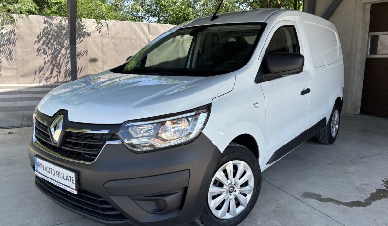 
								Renault Express full									