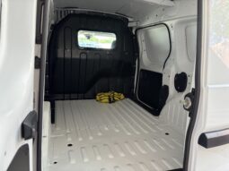 
										Renault Express full									