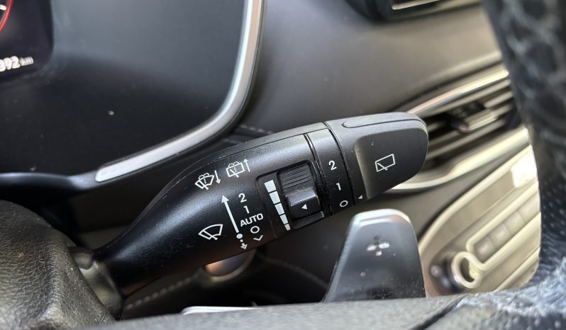 
								Hyundai Santa Fe 1.6 HEV 2WD Signature full									