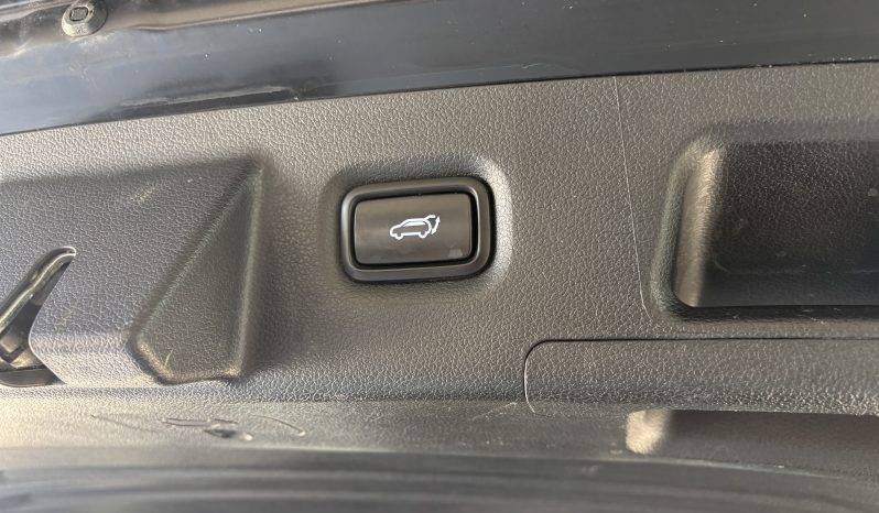 
								Hyundai Santa Fe 1.6 HEV 2WD Signature full									