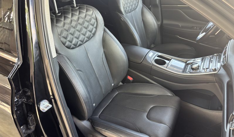 
								Hyundai Santa Fe 1.6 HEV 2WD Signature full									