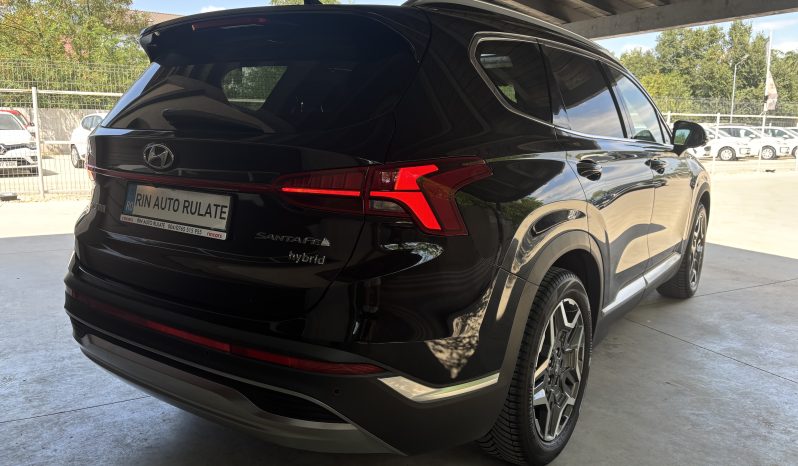 
								Hyundai Santa Fe 1.6 HEV 2WD Signature full									