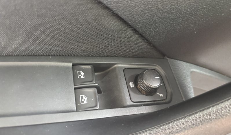 
								Skoda Scala 1.0 TSI Ambition full									