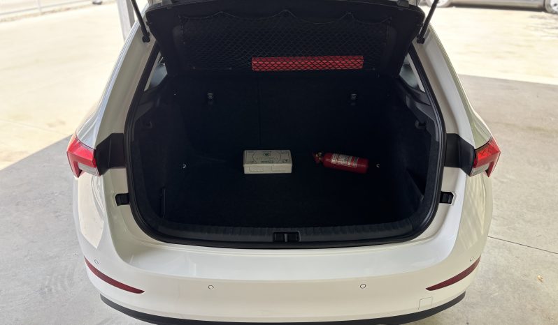 
								Skoda Scala 1.0 TSI Ambition full									