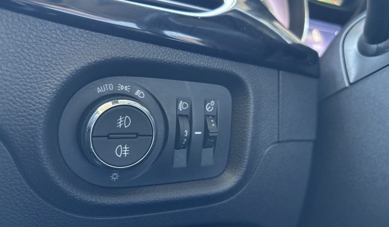 
								Opel Astra full									