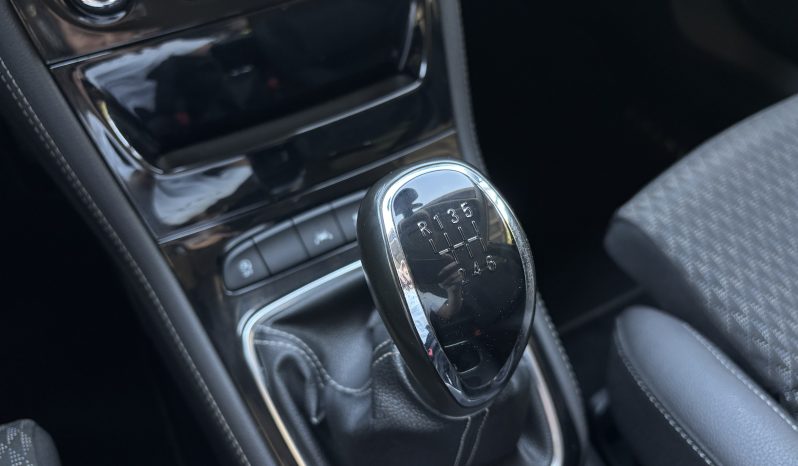 
								Opel Astra full									