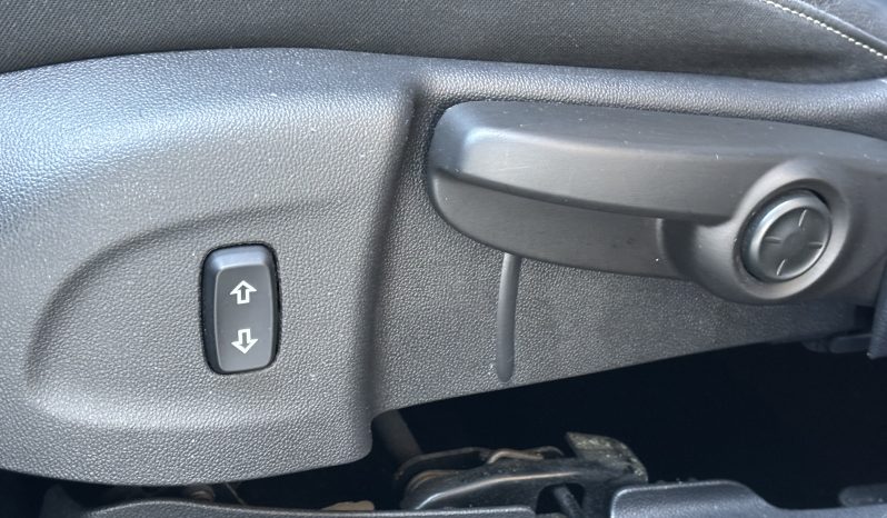 
								Opel Astra full									