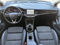 
										Opel Astra full									