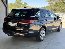 
										Opel Astra full									