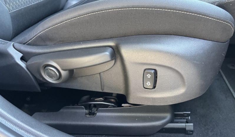 
								Opel Astra full									