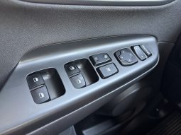 
										Hyundai KONA full									