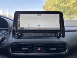 
										Hyundai KONA full									