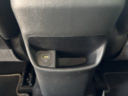 
										Hyundai KONA full									