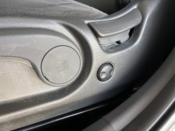 
										Hyundai KONA full									