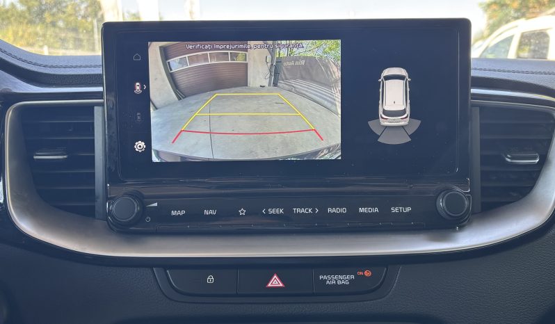 
								Kia Ceed full									
