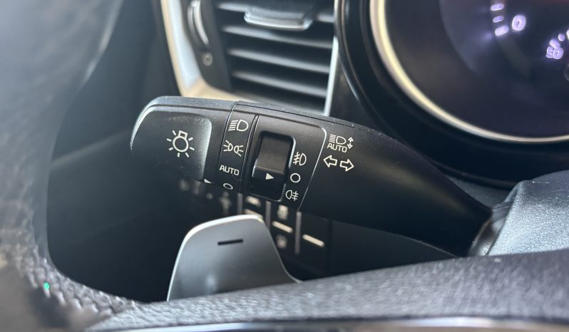 
								Kia Ceed full									