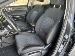 
										Kia Ceed full									