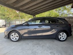 
										Kia Ceed full									