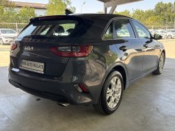 
										Kia Ceed full									