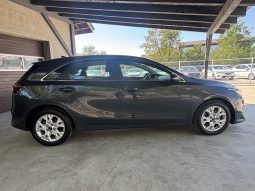 
										Kia Ceed full									