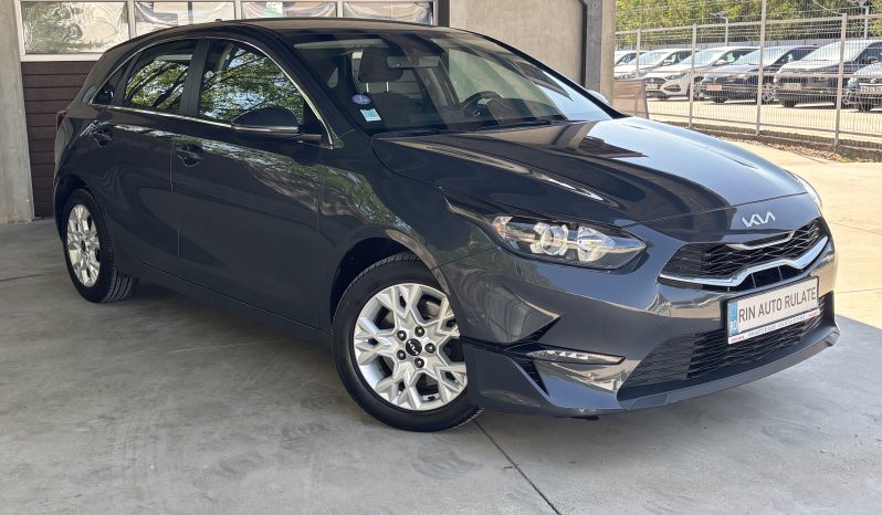 
								Kia Ceed full									