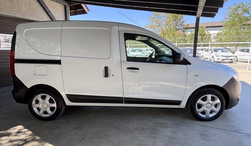 
								Dacia Dokker 1.5 Laureate full									