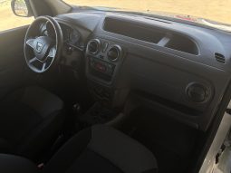 
										Dacia Dokker 1.5 Laureate full									