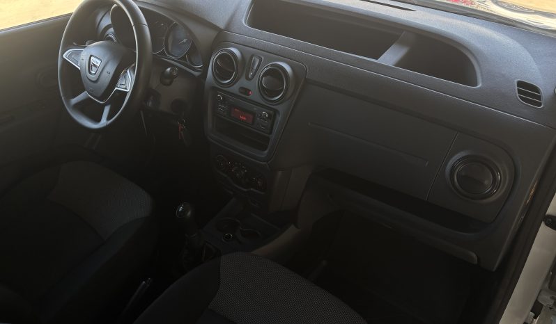 
								Dacia Dokker 1.5 Laureate full									