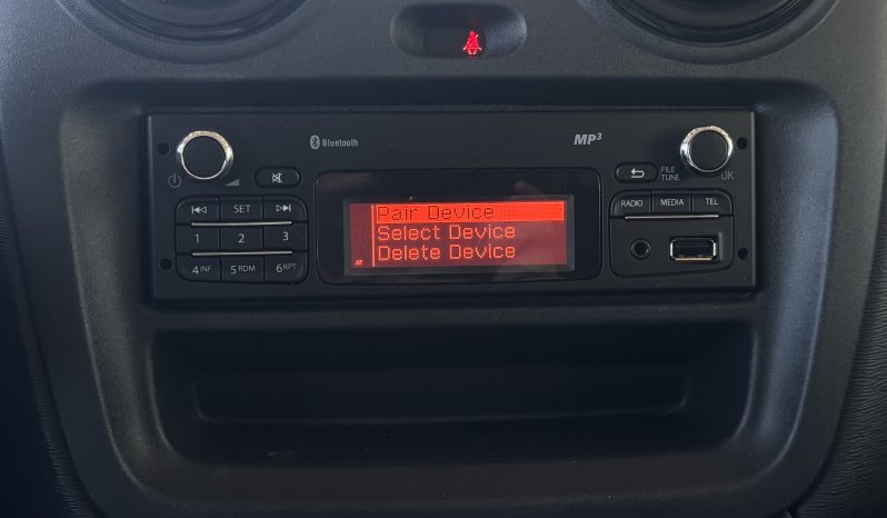 
								Dacia Dokker 1.5 Laureate full									