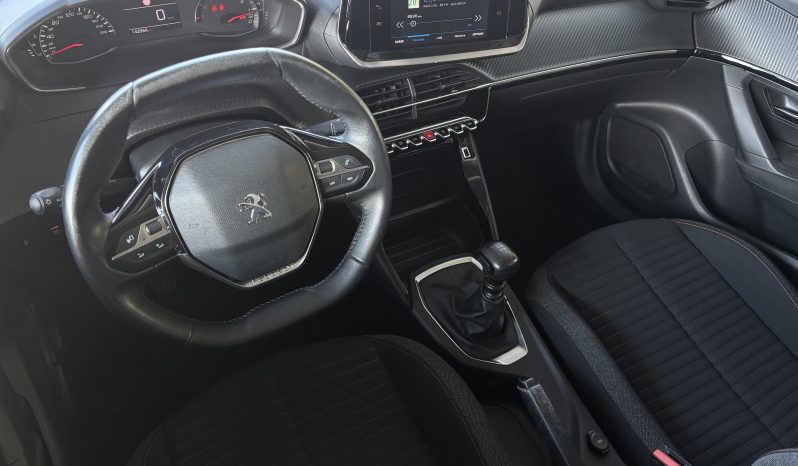
								Peugeot 2008 BlueHDi 110 Active Pack full									