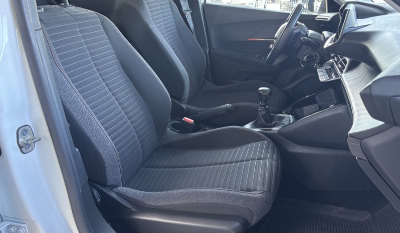 
								Peugeot 2008 BlueHDi 110 Active Pack full									