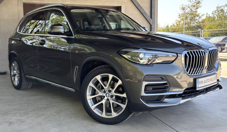 
								BMW X5 xDrive30d xLine full									