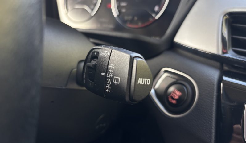 
								BMW X1 full									