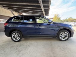 
										BMW X1 full									