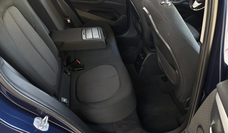 
								BMW X1 full									