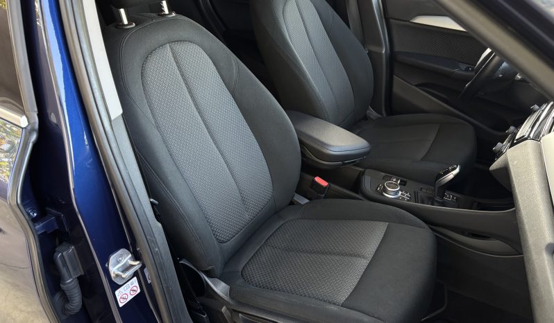 
								BMW X1 full									