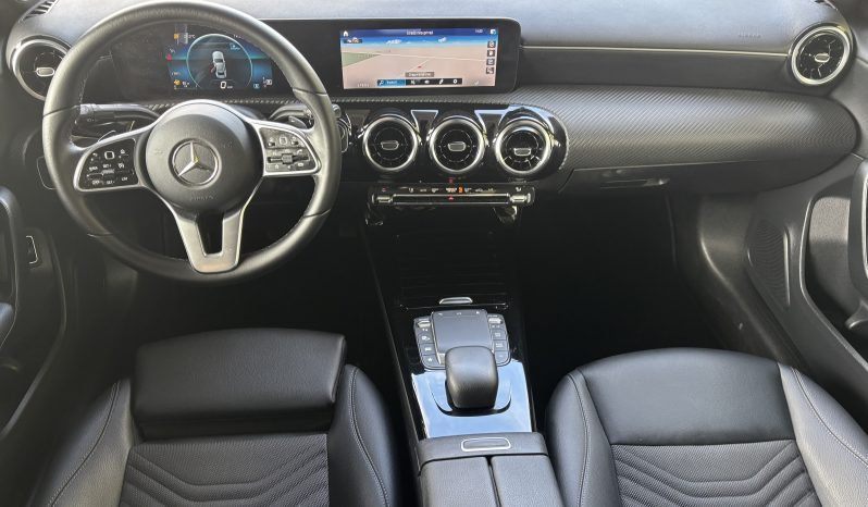 
								Mercedes-Benz A 200 d Aut. full									