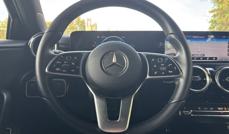 
								Mercedes-Benz A 200 d Aut. full									