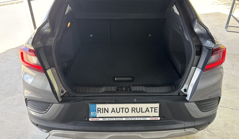 
								Renault Arkana TCe Mild Hybrid 140 EDC Techno full									
