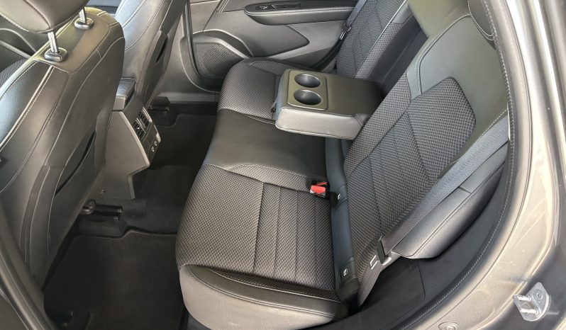 
								Renault Arkana TCe Mild Hybrid 140 EDC Techno full									