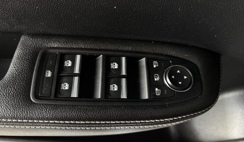 
								Renault Arkana TCe Mild Hybrid 140 EDC Techno full									
