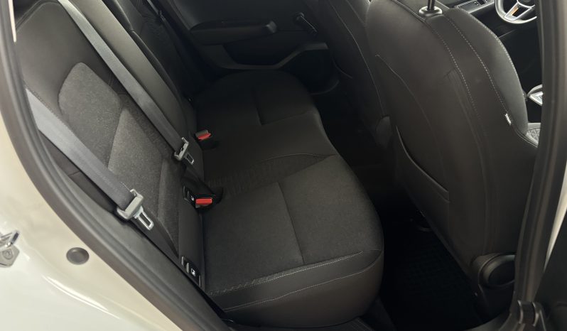 
								Renault Clio V Blue dCi Zen full									