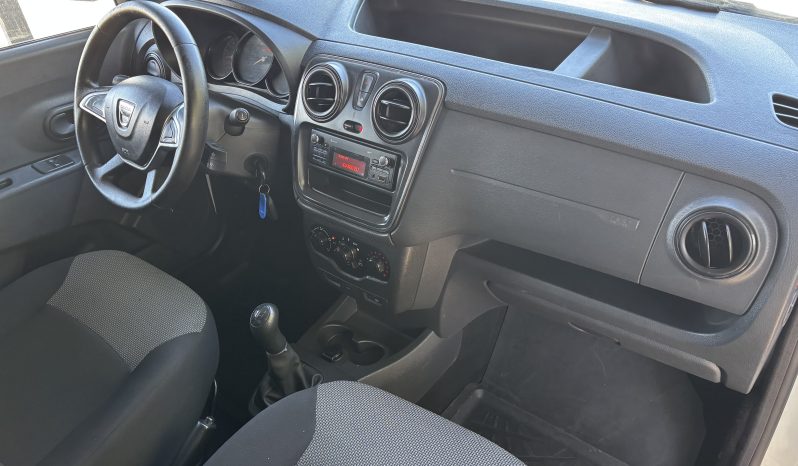
								Dacia Dokker 1.5 dCi 90 CP Laureate full									